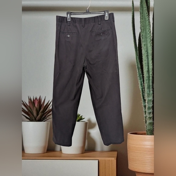 Croft & Barrow Men's Black Chinos Size 34x32 (EUC) - Picture 6 of 11
